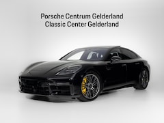 Porsche Panamera - Turbo S E-Hybrid