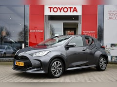 Toyota Yaris - 1.5 VVT-i Dynamic 126pk | 6-bak | Keyless | Navigatie | Airco | Unieke kilometerstand |