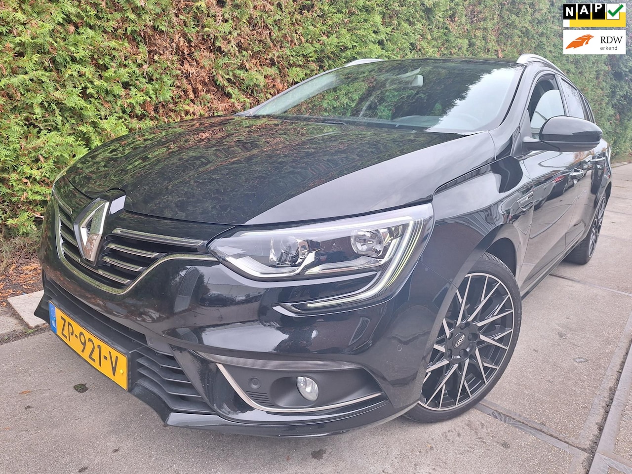 Renault Mégane Estate - 1.3 TCe Bose 1.3 TCe Bose - AutoWereld.nl