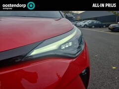 Toyota C-HR - 2.0 Hybrid GR-Sport Voorstoelen verwarmbaar/ Sportonderstel/ Achteruitrijcamera/ Elektrisc