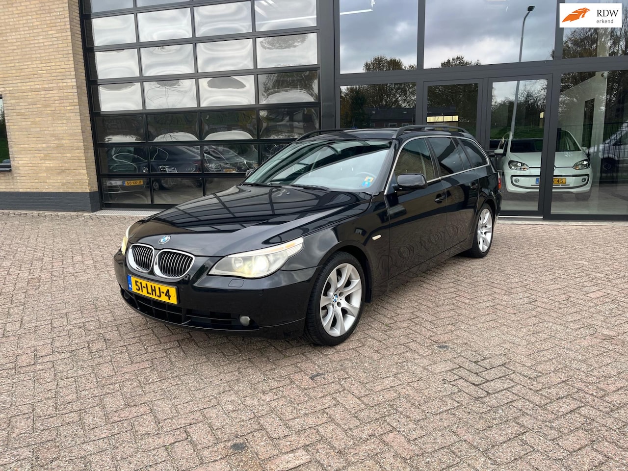 BMW 5-serie Touring - 530d High Executive 530d High Executive, Panodak, Leer, Xenon - AutoWereld.nl