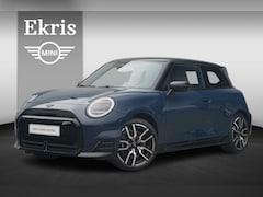 MINI Cooper - E John Cooper Works Trim | Pakket M