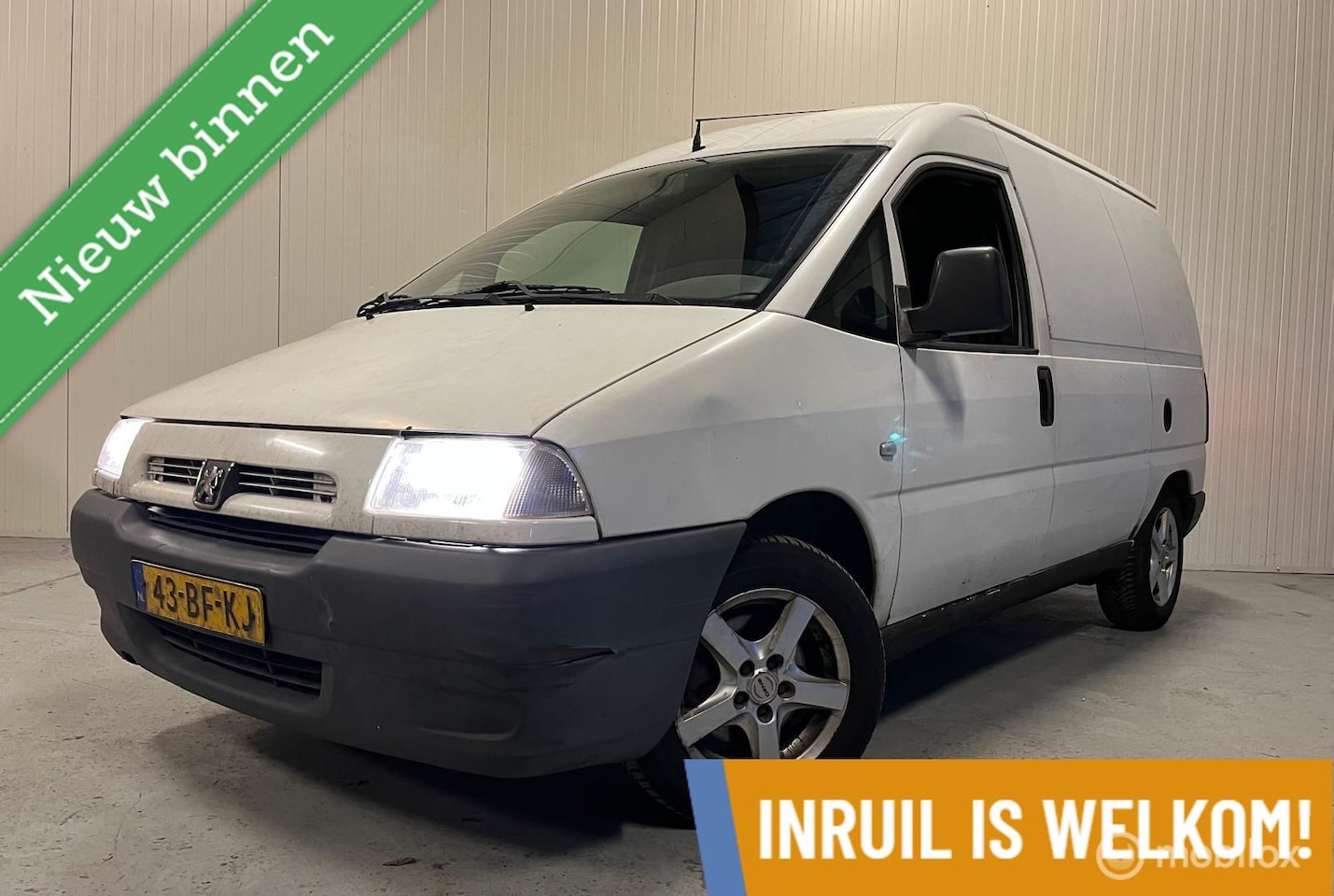 Peugeot Expert - Bestel 220C 2.0 HDI Comfort // APK // HANDEL // - AutoWereld.nl