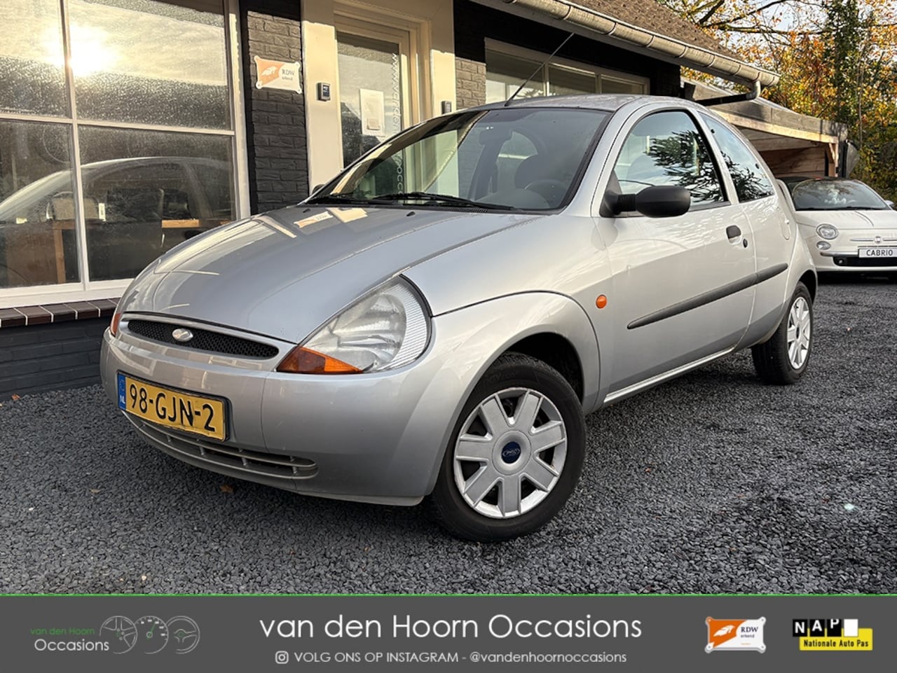 Ford Ka - 1.3 AIRCO | 141000KM | NAP | EL RAMEN | APK 7-26 - AutoWereld.nl