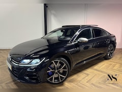 Volkswagen Arteon - 2.0 TSI R PANO KEYLESS HUD VOL'