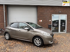 Peugeot 208 - 1.2 PureTech Style Pack|NAVI|AIRCO|NIEUWE APK