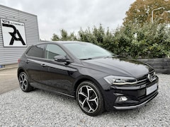 Volkswagen Polo - 1.0 TSI Highline DSG Navi|LED|Cruis|PDC|Media Zwart