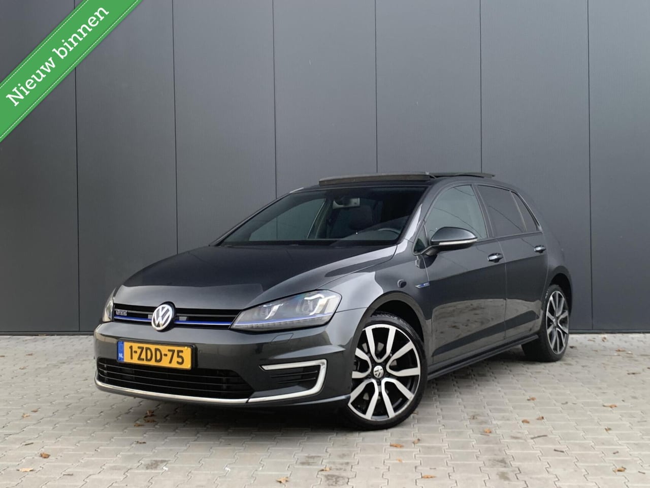 Volkswagen Golf - 1.4 TSI GTE 204PK|Panodak|Trekhaak|Org NL auto - AutoWereld.nl