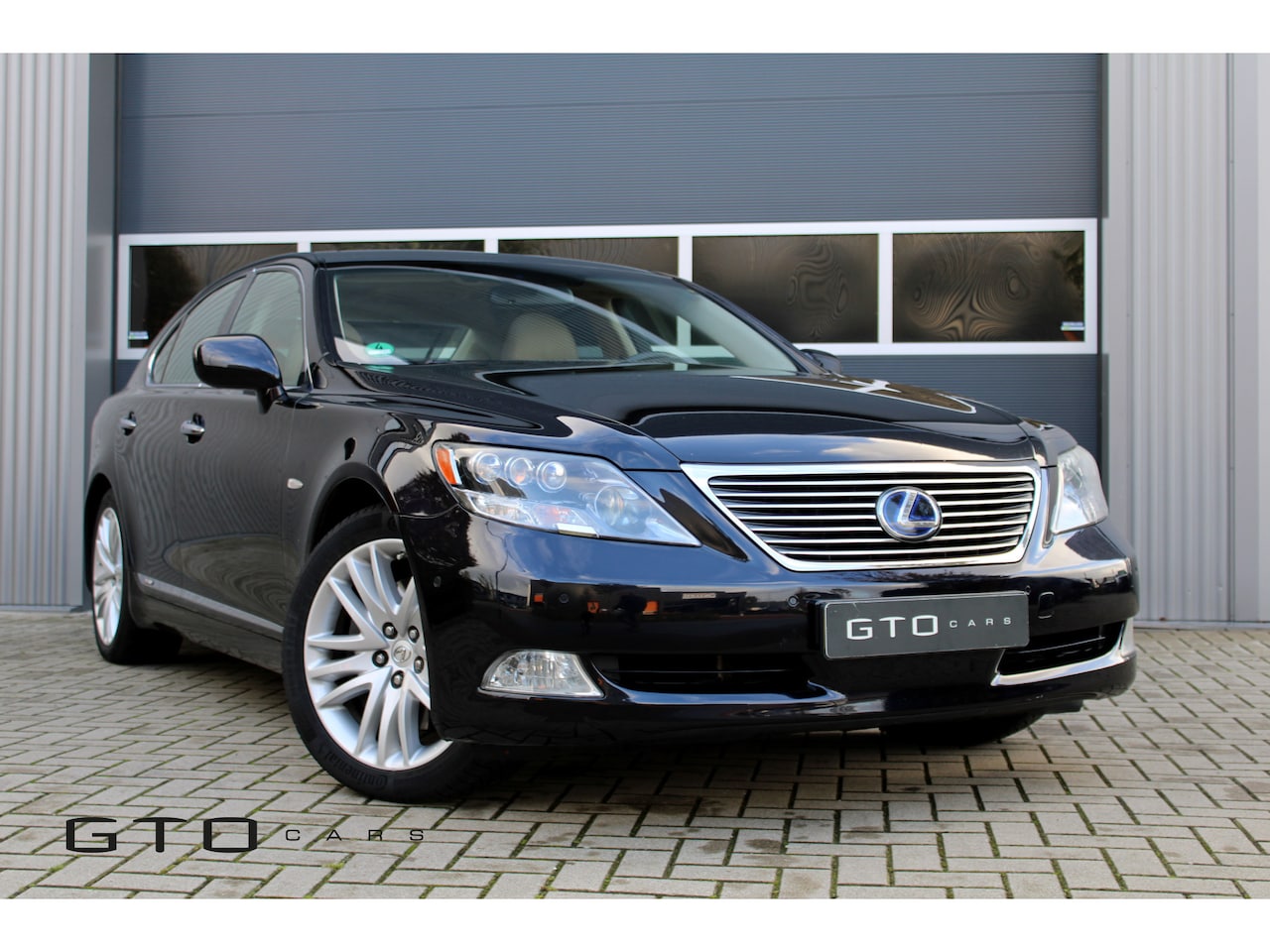 Lexus LS 600h - Executive V8/Young Timer/Volledige onderhoud/Massage/Camera/ - AutoWereld.nl