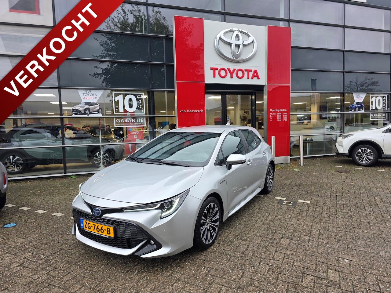 Toyota Corolla - 1.8 Hybrid 122pk CVT Style - AutoWereld.nl