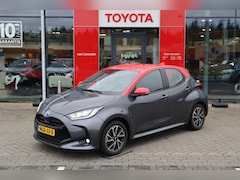 Toyota Yaris - 1.5 HYBRID TOKYO SPIRIT BLINDSPOT STOELVERW. APPLE/ANDROID LED-PAKKET PARK-SENSOREN 16"LMV