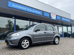 Citroën C3 - 1.1i Ligne Séduction| Trekhaak, lichtmetalen velgen, CV