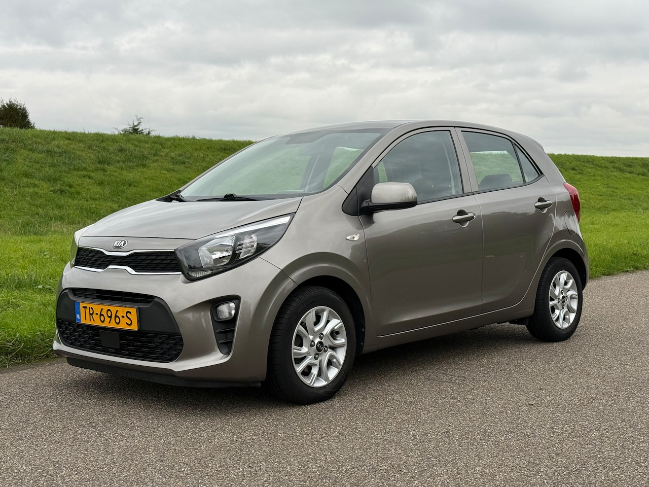 Kia Picanto - 1.0 CVVT ComfortPlusLine Navigator - AutoWereld.nl