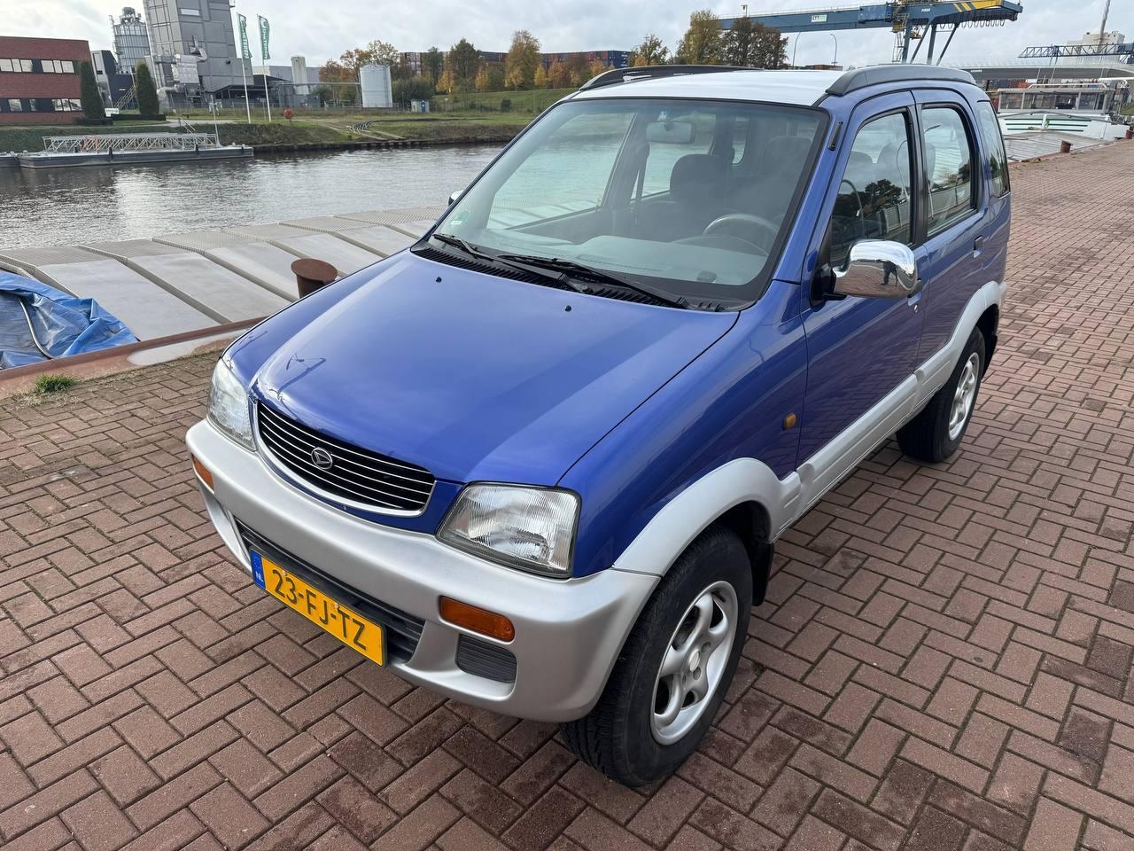 Daihatsu Terios - 1.3 SX /NAP/4x4/Airco/Trekhaak/Nieuwe APK - AutoWereld.nl