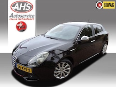 Alfa Romeo Giulietta - 1.4 T Distinctive 170PK Sportpack, navigatie, leer