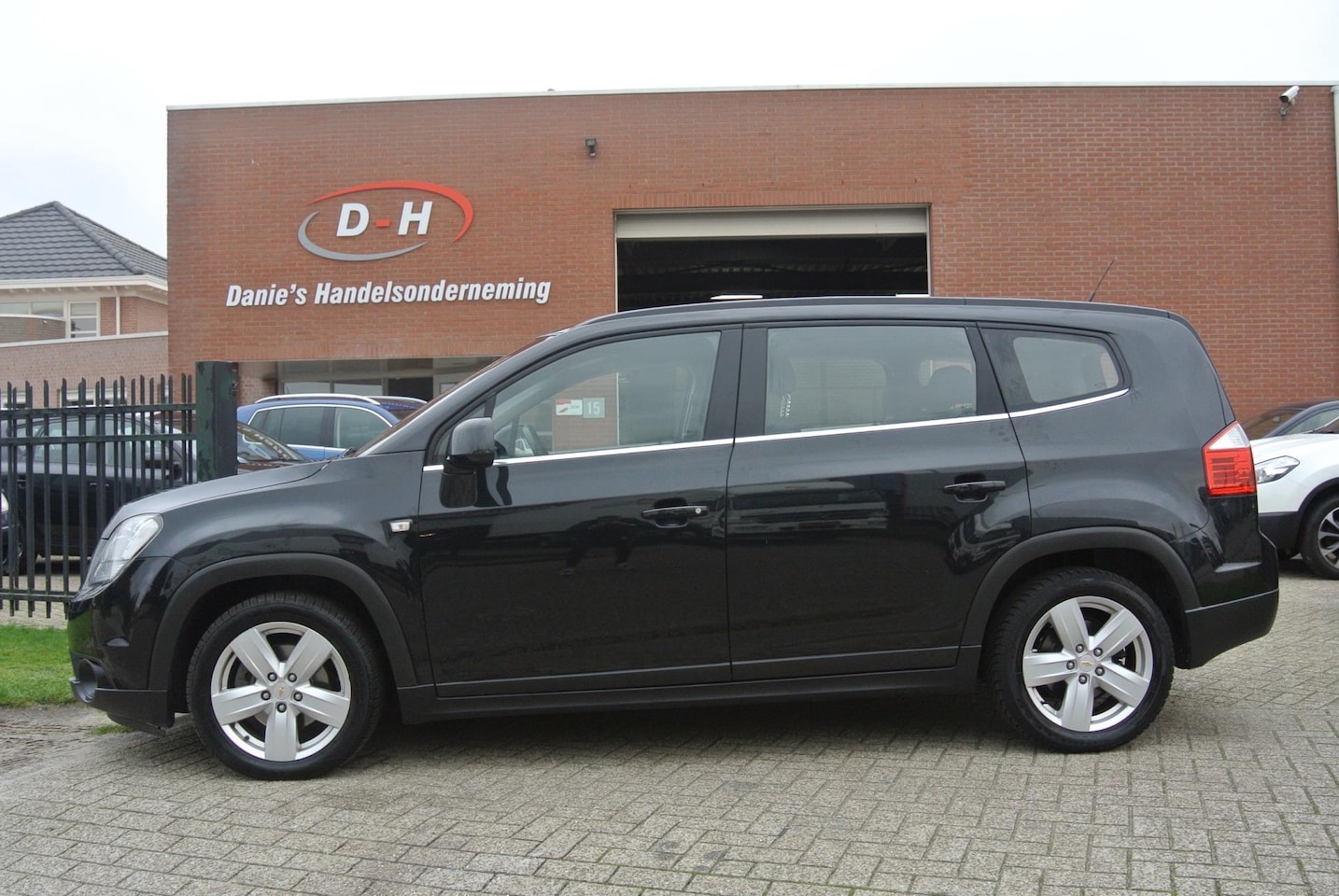 Chevrolet Orlando - 1.8 LTZ automaat apk 24-10-2026 inruil mogelijk nap - AutoWereld.nl