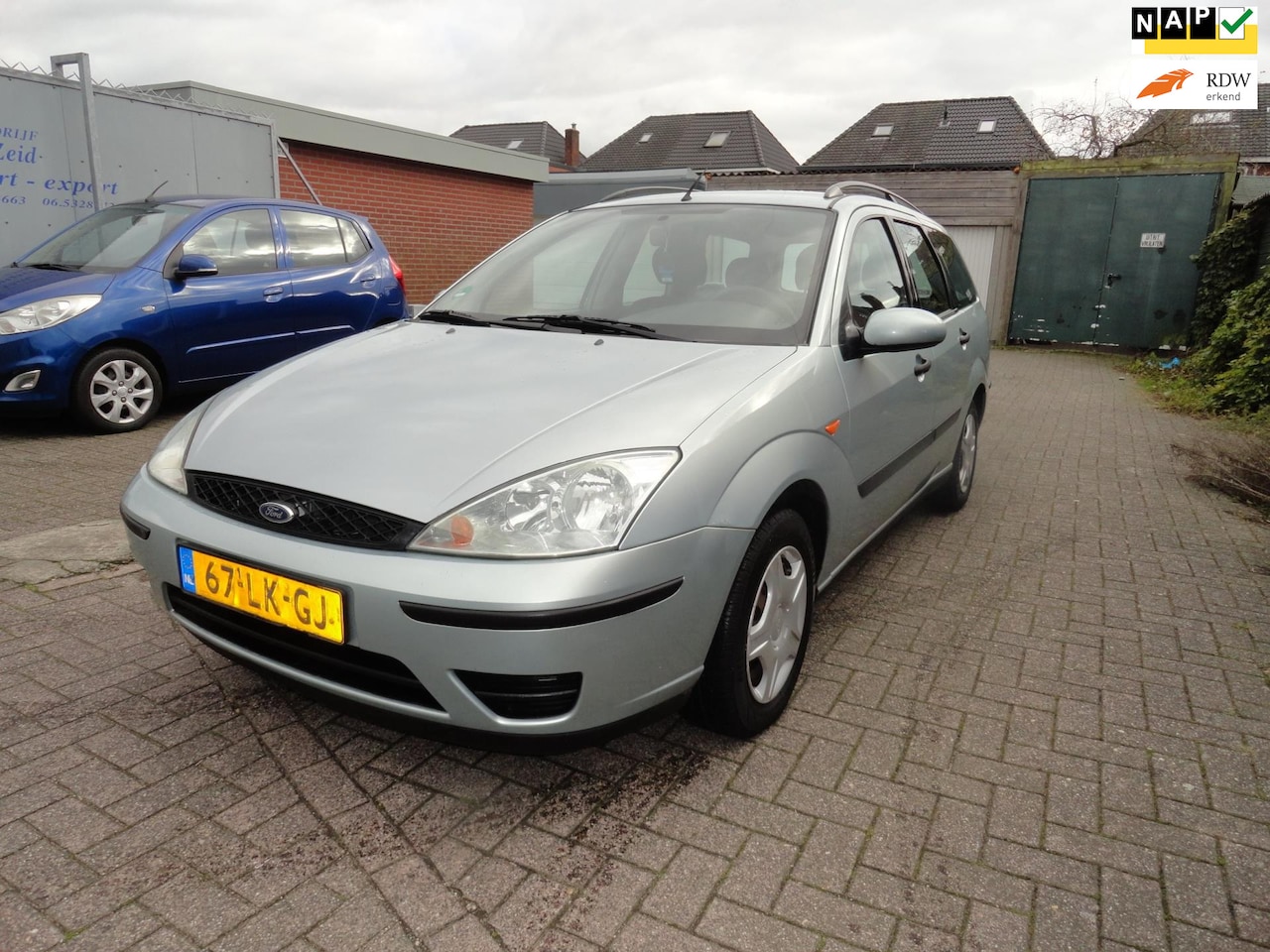 Ford Focus Wagon - 1.6-16V Cool Edition 1.6-16V Cool Edition (KM 213256 AIRCO NAP) - AutoWereld.nl