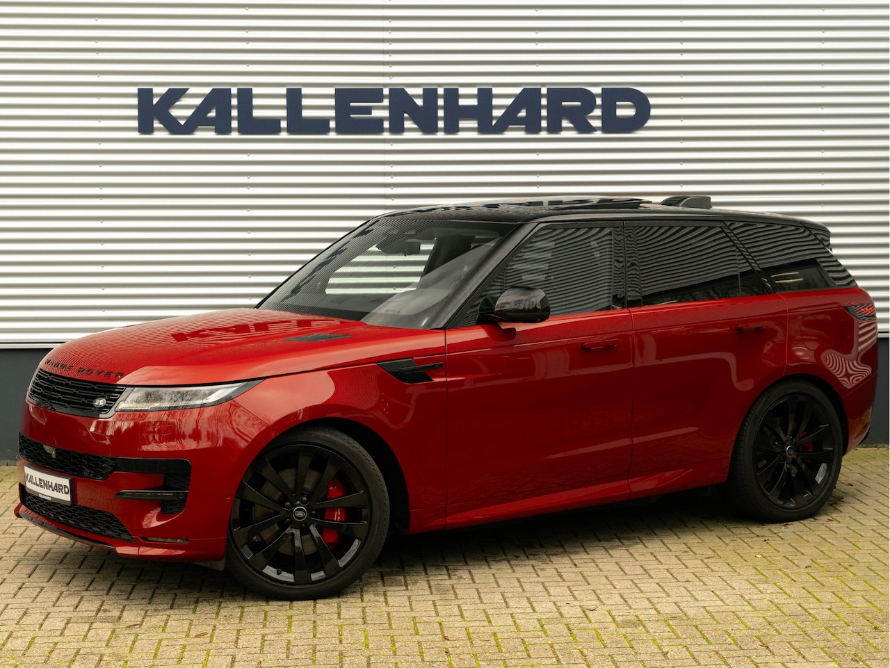 Land Rover Range Rover Sport - 3.0 P510e First Edition - Pano - Rear Seat Entertainment - 4-wiel Sturing - AutoWereld.nl