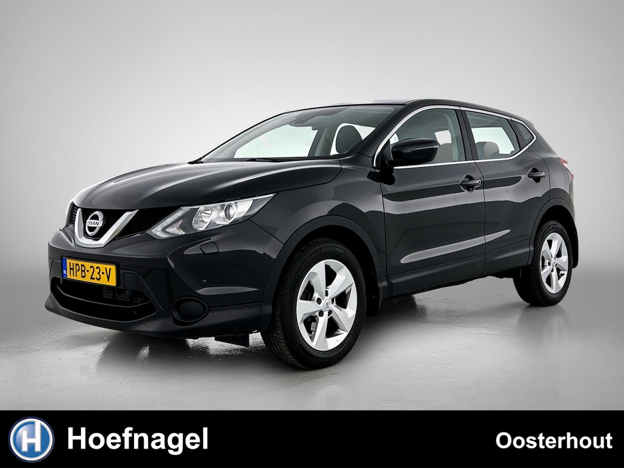 Nissan Qashqai - 1.2 Visia Automaat | Parkeersensoren | Cruise Control | Stoelverwarming - AutoWereld.nl