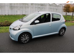 Toyota Aygo - 1.0-12V + 5Drs