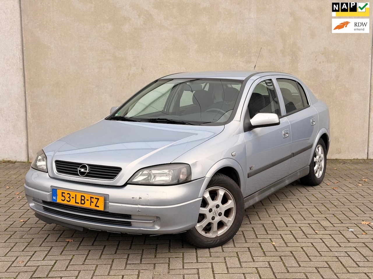 Opel Astra - 1.6 Njoy Ori NL NAP Airco 15'' CV Elek pakket - AutoWereld.nl