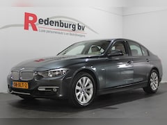 BMW 3-serie - 320i Executive - Automaat - Navi / Bluetooth / Cruise