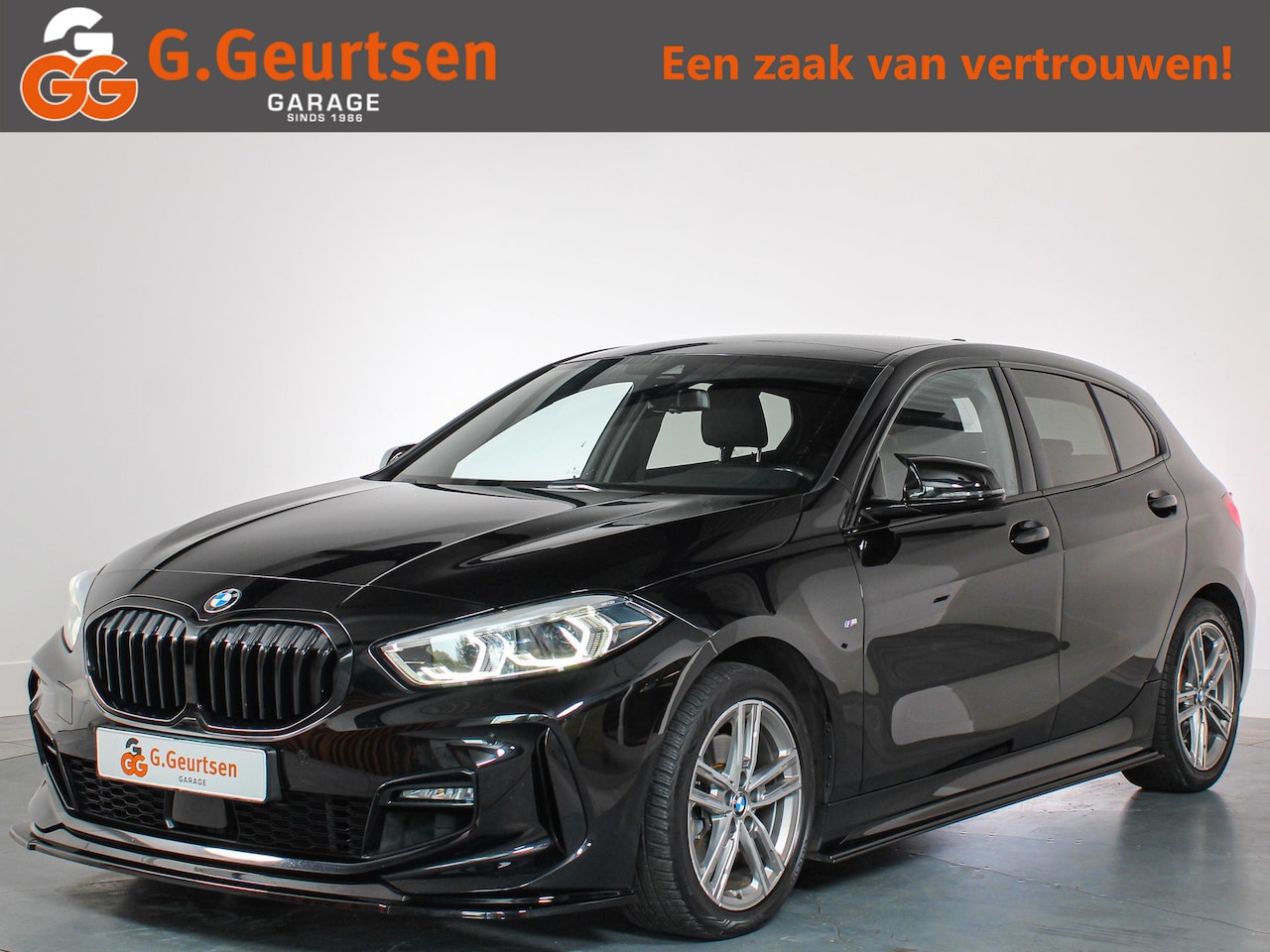 BMW 1-serie - 118i High Executive 118i High Executive, M-sport, LED, Navigatie, Cruise Control, Stoelverwarming, Apple CarPl - AutoWereld.nl