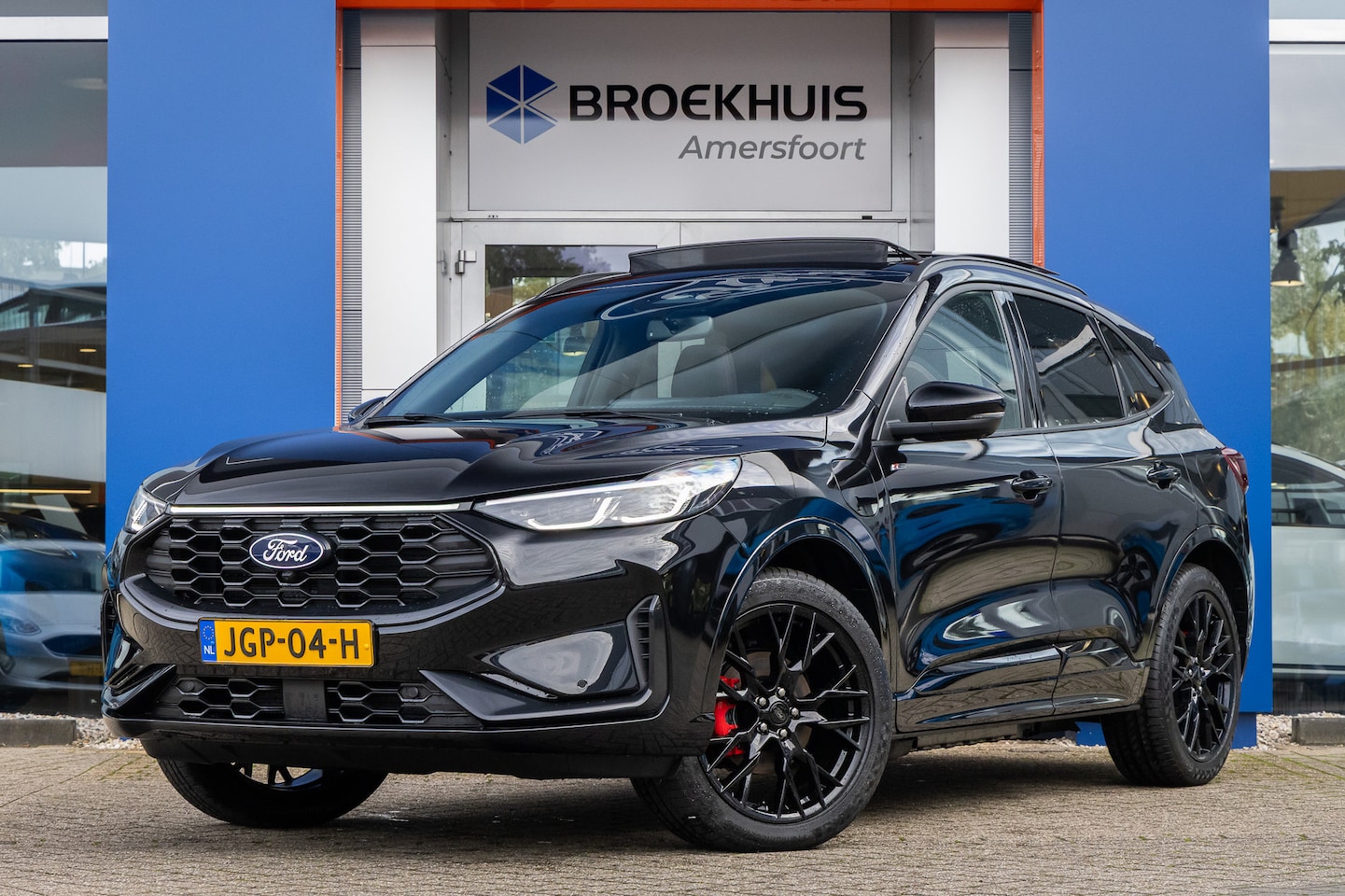 Ford Kuga - 2.5 PHEV ST-Line X | DEMO-DEAL! | Black pack | Alle opties! | Trekhaak | Pano | Matrix LED - AutoWereld.nl