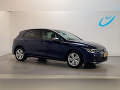 Volkswagen Golf - 1.0 eTSI DSG Life Business Alcantara Virtual Cockpit Parkeersensoren Navigatie
