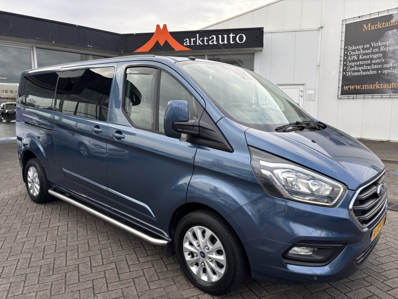 Ford Transit Custom - 300 2.0 TDCI L2H1 DC Trekhaak Camera Navi Cruise - AutoWereld.nl