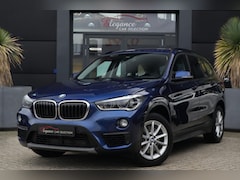 BMW X1 - sDrive20i Executive 192pk Navigatie/Climate/Camera