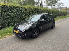 Renault Clio - 1.5 dCi Night & Day