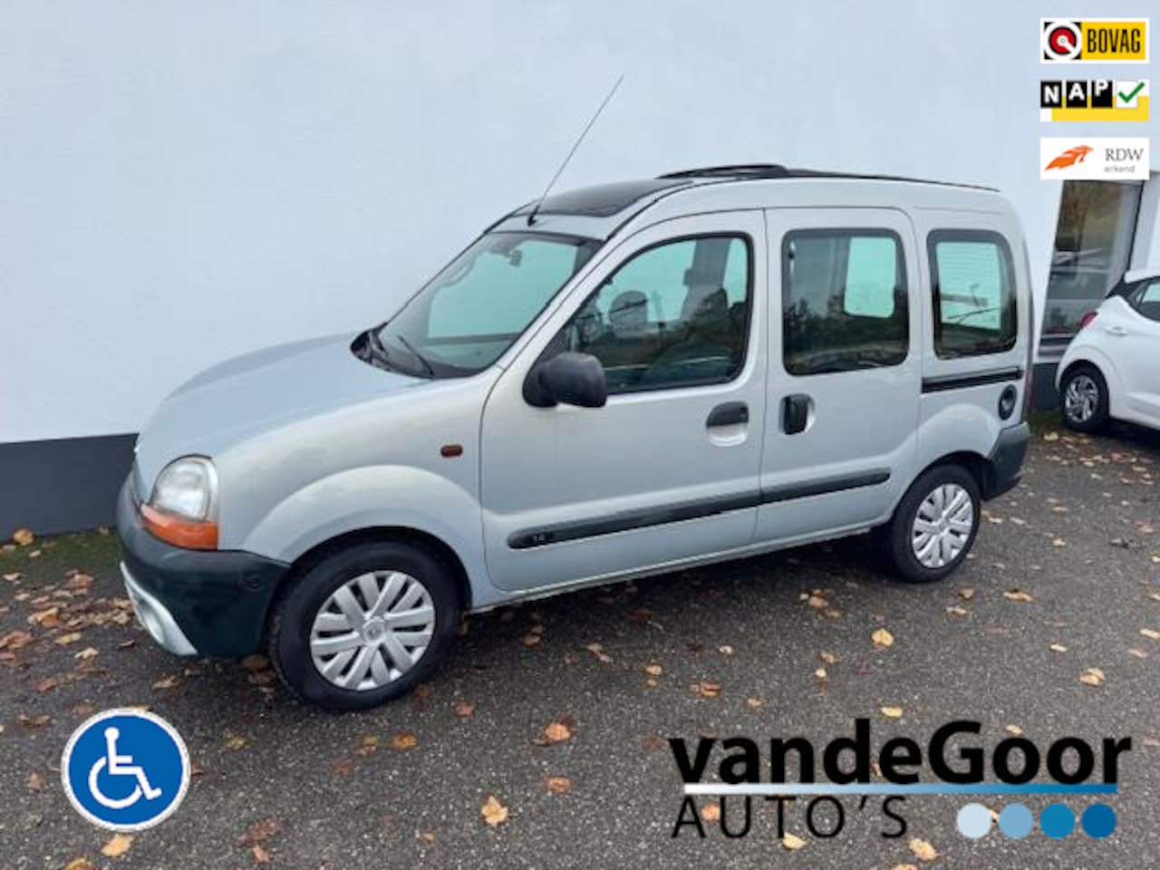 Renault Kangoo - 1.4 RXE 1.4 RXE, '01, rolstoelauto, 5-pers., in een keurige staat ! - AutoWereld.nl