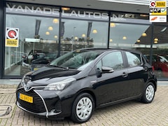 Toyota Yaris - 1.5 Hybrid Aspiration 69d-KM Aut. Clima Cruise Camera Trekhaak NAP NL-Auto Dealeronderhoud