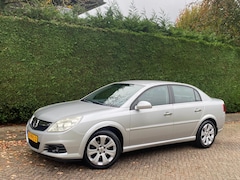 Opel Vectra - 1.8-16V AIRCO/LEER/STOELVERWARMING/PDC/NAVIGATIE