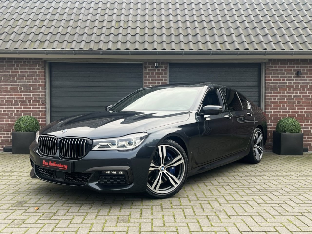 BMW 7-serie - 730D High Executive M Sport Pano HUD Massage 360 Keyless 4WST. - AutoWereld.nl
