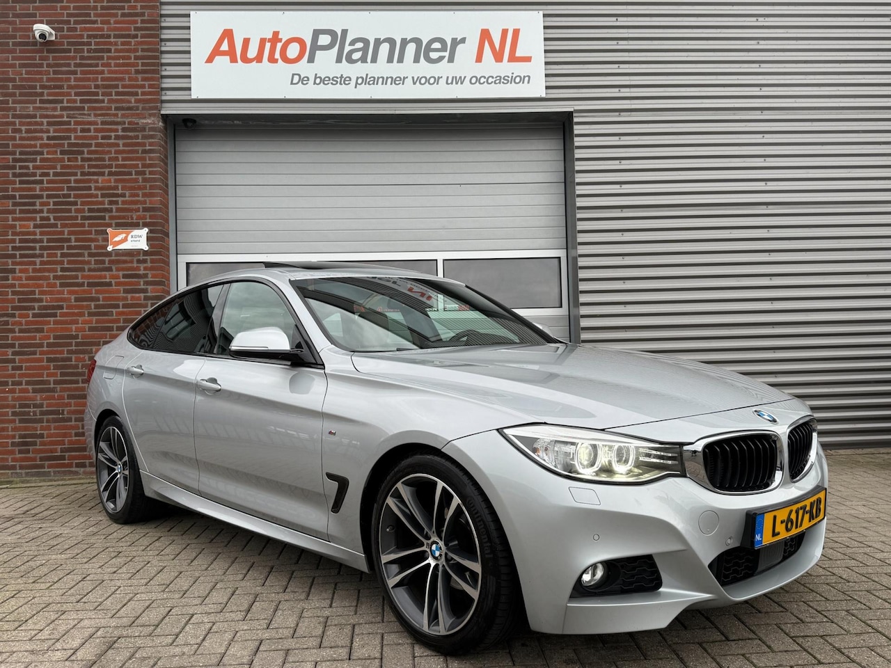 BMW 3-serie Gran Turismo - 320i High Executive! Camera! Pano! - AutoWereld.nl