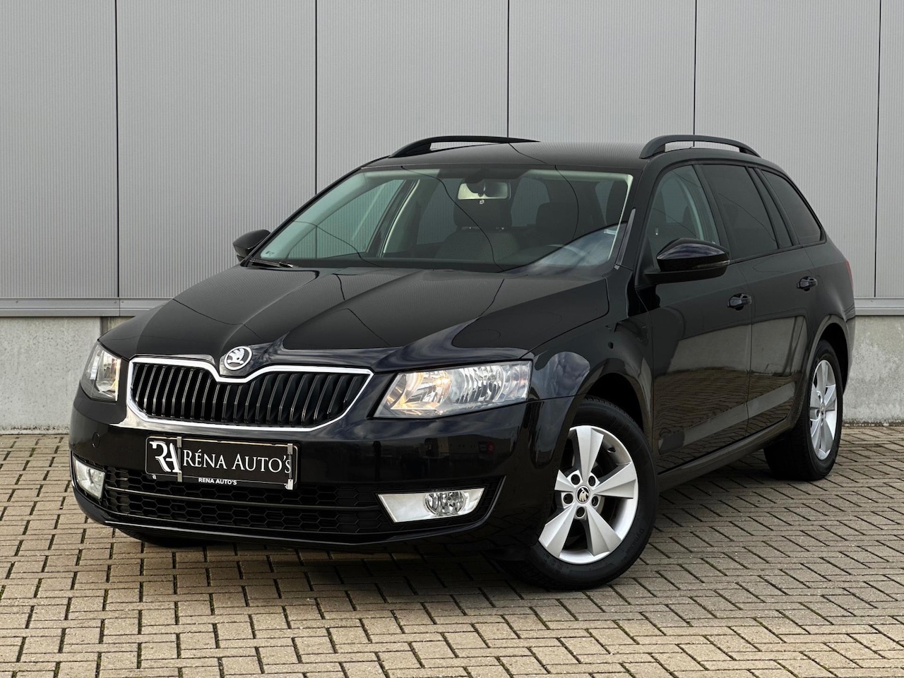 Skoda Octavia Combi - 1.2 TSI Greentech Ambition | Airco | Pdc | Stoelverw | Nw Apk | Usb/Aux | - AutoWereld.nl