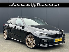 BMW 1-serie - 120i M Sport Shadow LED Camera Navi L-Cockpit Sfeerlicht
