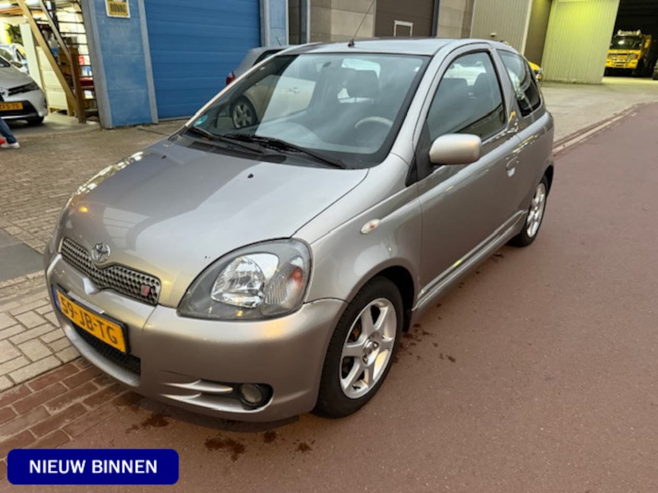 Toyota Yaris - 1.5-16V VVT-i T-Sport bj. 2002 Airco NL-auto NAP Leuke en originele auto, - AutoWereld.nl