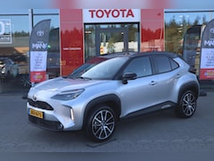 Toyota Yaris Cross - 1.5 HYBRID 130 GR-SPORT STOEL/STUUR/VOORRUITVERW. NAVI EL-ACHTERKLEP DODEHOEK KEYLESS APPL