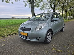 Toyota Yaris - 1.3 VVTi Sol MMT