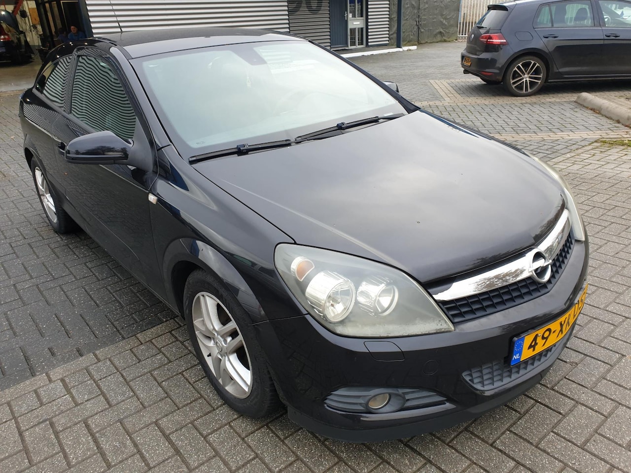 Opel Astra GTC - 1.6 Temptation 1.6 Temptation - AutoWereld.nl