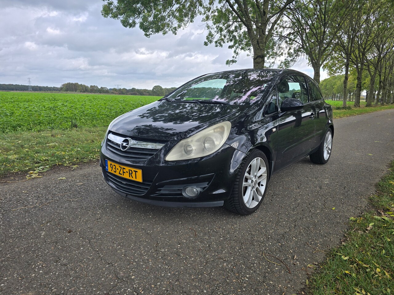 Opel Corsa - 1.4-16V Cosmo - AutoWereld.nl