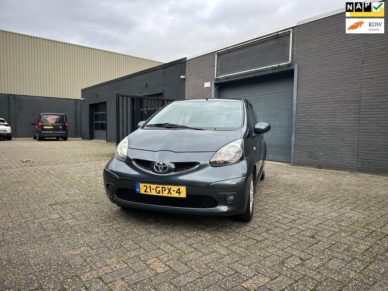 Toyota Aygo - 1.0-12V Sport Aut. Airco Elek. Pakket LM-Wielen APK NAP. - AutoWereld.nl