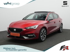 SEAT Leon - 1.5 eTSI 150 pk DSG FR Launch Edition | Panoramadak | Trekhaak | Navigatie | Parkeersensor