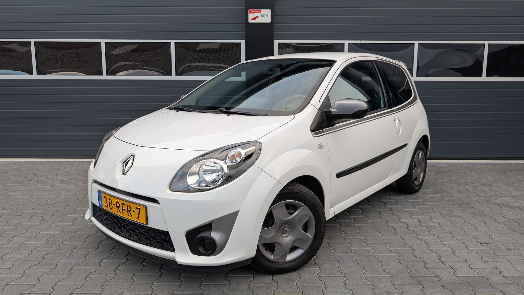 Renault Twingo - 1.2-16V Collection Nieuwe Distributieriem, Nieuwe Condensor/radiateur - AutoWereld.nl