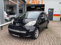 Peugeot 107 - 1.0-12V Black & Silver