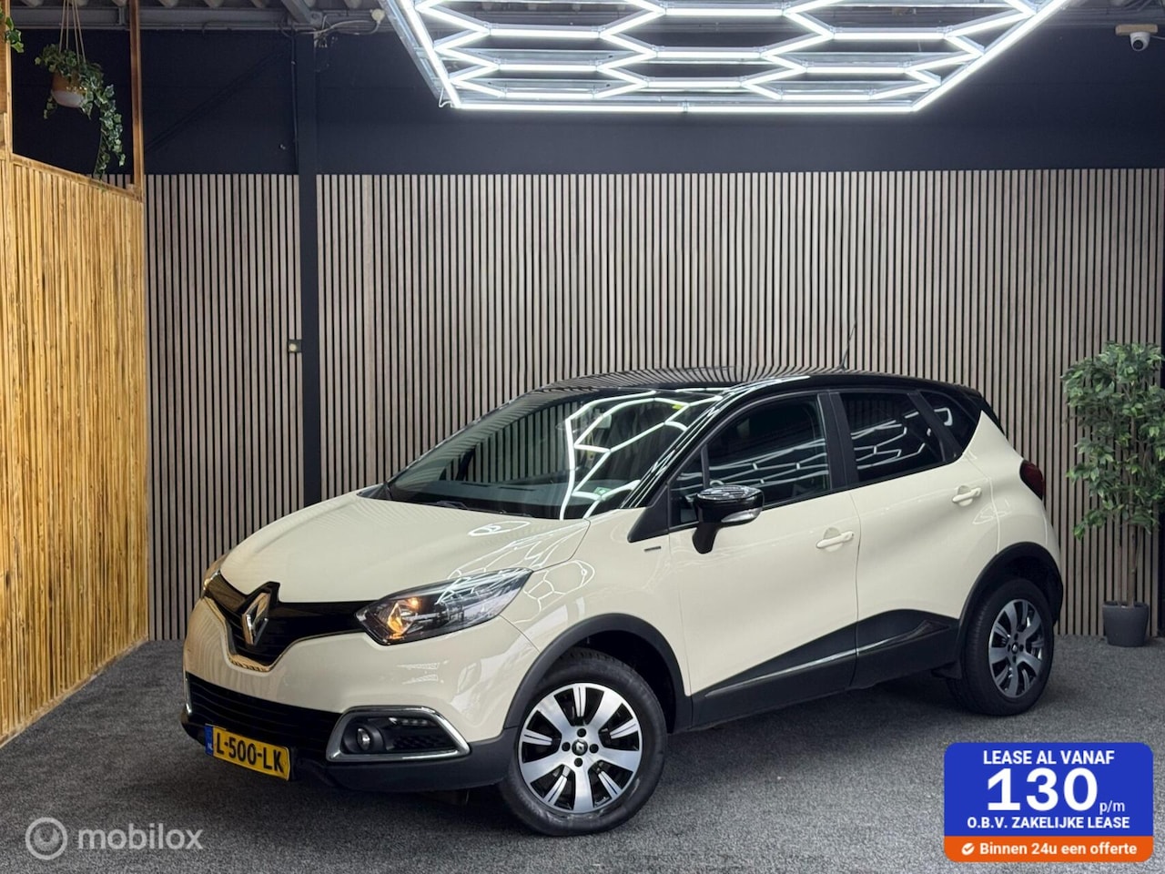 Renault Captur - 0.9 TCe Limited | LM Velgen |PDC | Navi - AutoWereld.nl