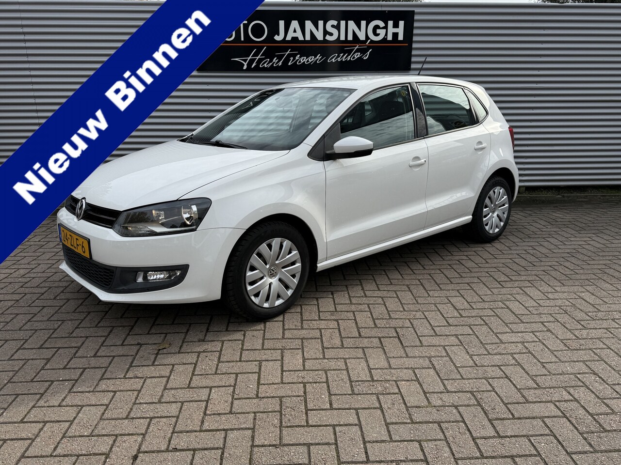 Volkswagen Polo - 1.2 TSI BlueMotion Comfort Edition met 58.257km!! | Trekhaak | Airco | Radio | Cruise Cont - AutoWereld.nl